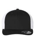 Load image into Gallery viewer, Black/White  FlexFit 110

